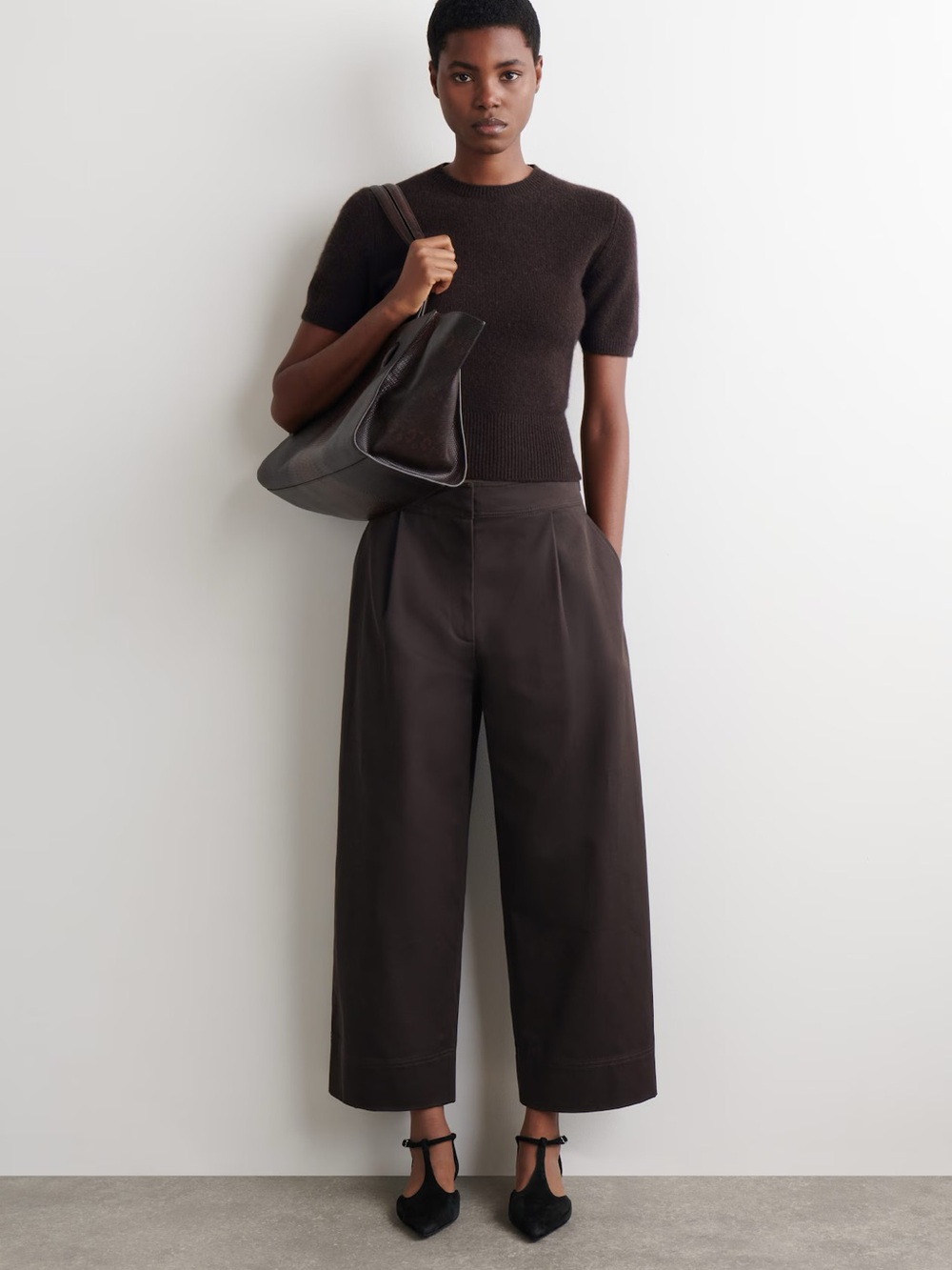 NWT (size 4) COS CROPPED COTTON BALLOON PANTS